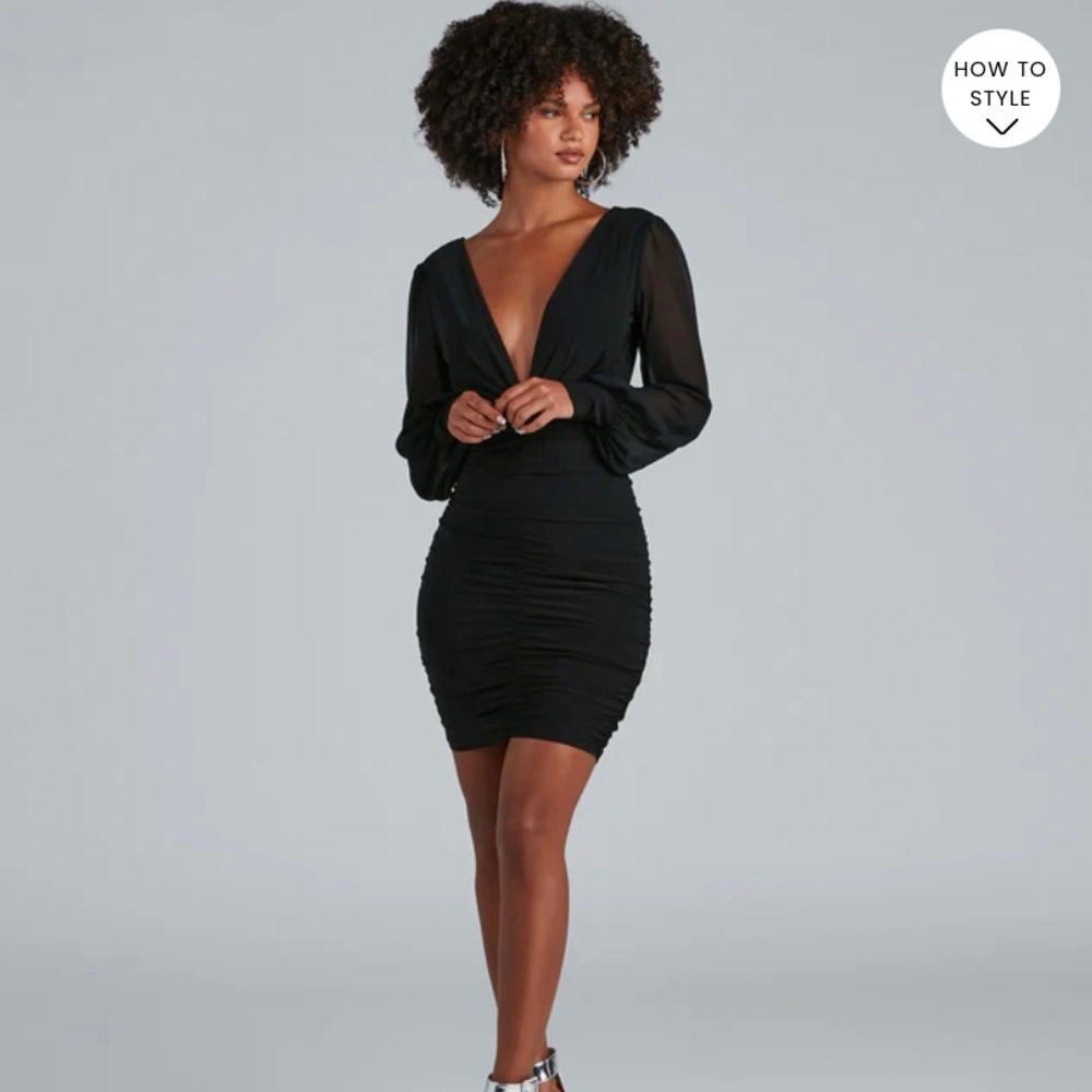 Amaria Formal Ruched Chiffon Mini Dress (CUTE HOMECOMING DRESS !!)